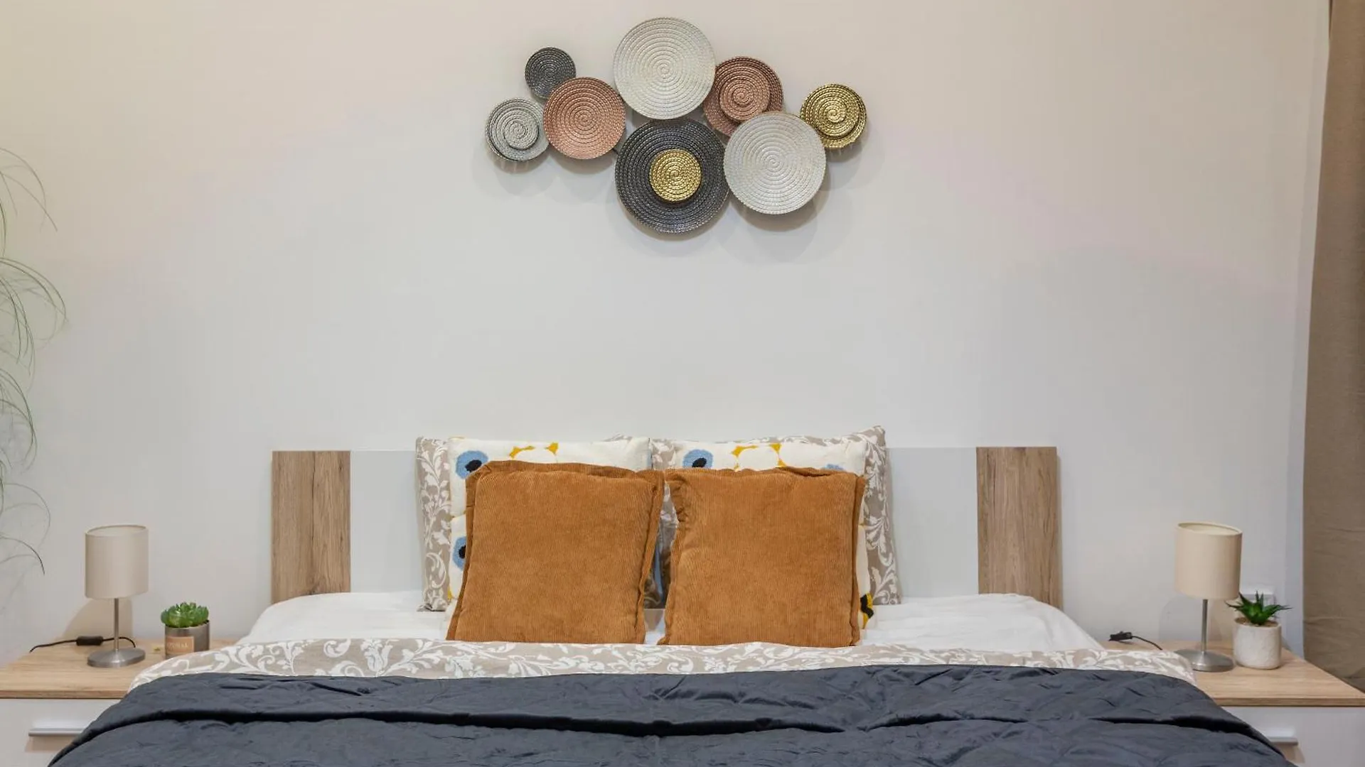 Cozy & Pleasant Homes In The Heart Of Budapest Hungría